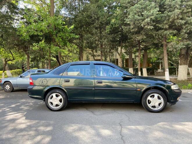 Opel Vectra 1998, 400,000 km - 1.6 l - Bakı