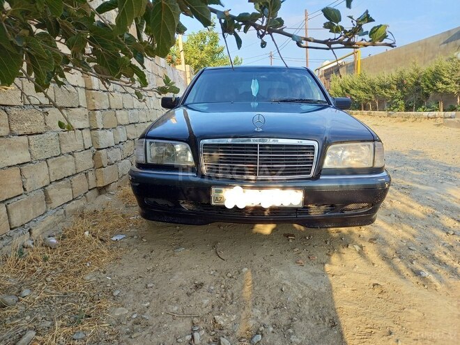 Mercedes C 180 1999, 214,000 km - 1.8 l - Bakı