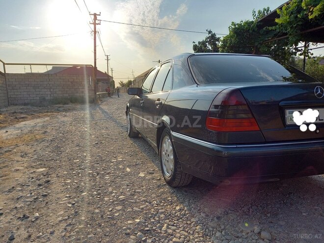 Mercedes C 180 1999, 214,000 km - 1.8 l - Bakı