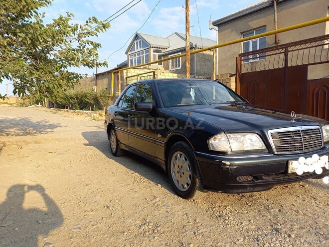 Mercedes C 180 1999, 214,000 km - 1.8 l - Bakı