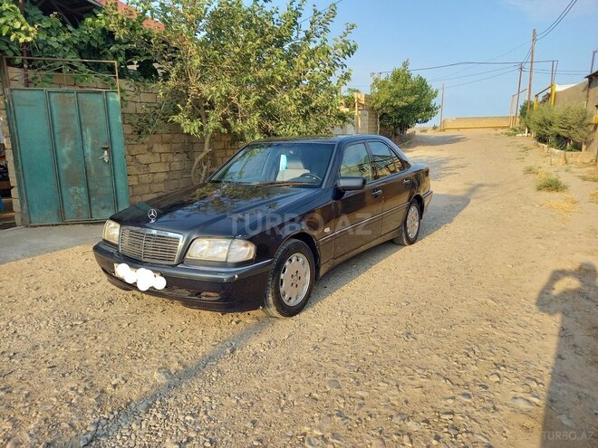 Mercedes C 180 1999, 214,000 km - 1.8 l - Bakı
