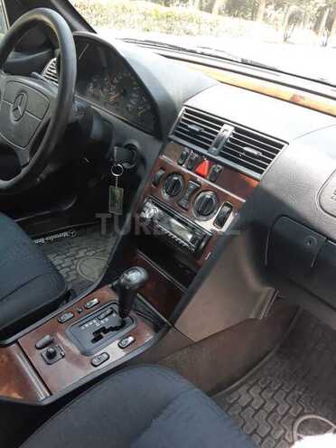 Mercedes C 180 1997, 254,000 km - 1.8 l - Sumqayıt
