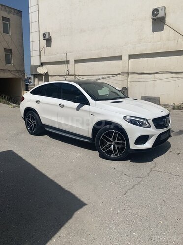 Mercedes GLE 43 AMG Coupe 2015, 76,000 km - 3.0 l - Bakı