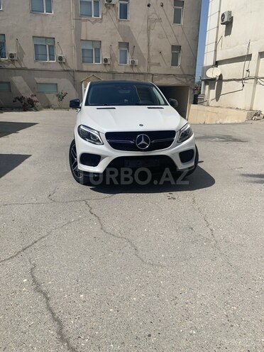 Mercedes GLE 43 AMG Coupe 2015, 76,000 km - 3.0 l - Bakı