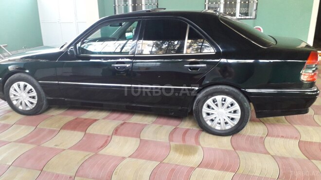 Mercedes C 230 1999, 220,050 km - 2.3 л - Tovuz