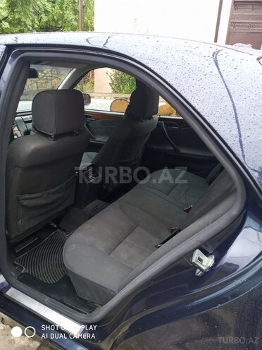 Mercedes E 220 2002, 580,000 km - 2.2 l - Bərdə