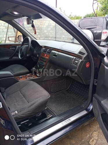 Mercedes E 220 2002, 580,000 km - 2.2 l - Bərdə