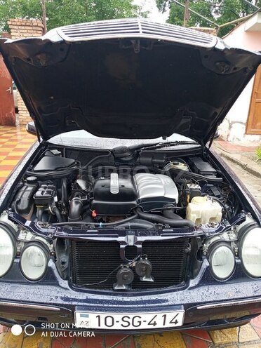 Mercedes E 220 2002, 580,000 km - 2.2 l - Bərdə