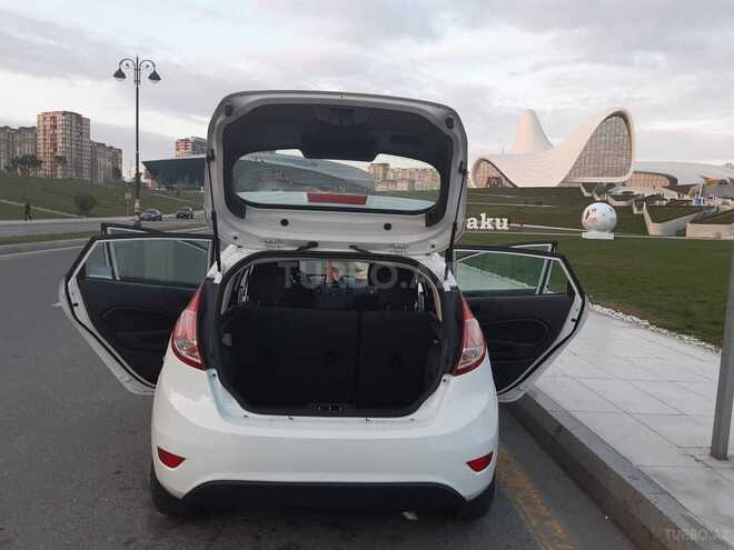 Ford Fiesta 2016, 42,000 km - 1.6 l - Bakı
