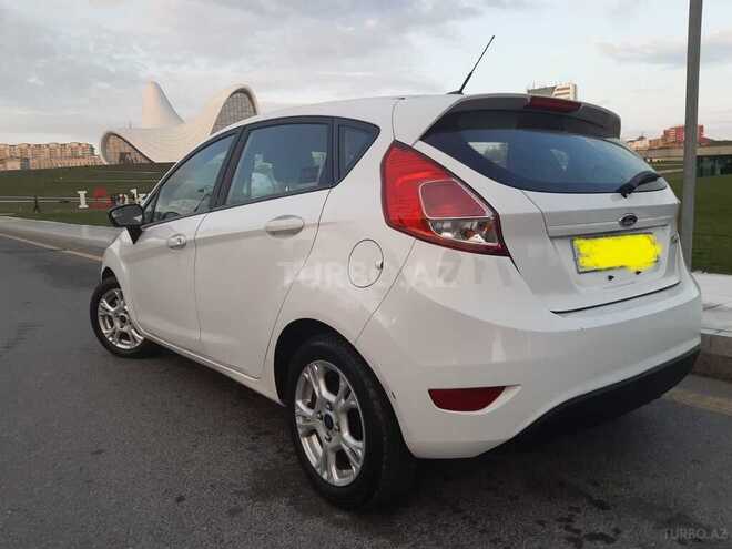 Ford Fiesta 2016, 42,000 km - 1.6 l - Bakı