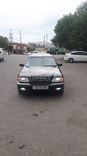 Mercedes C 230 1999, 325,705 km - 2.3 l - Bakı
