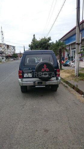 Mitsubishi Pajero 1995, 600,000 km - 2.8 л - Lənkəran