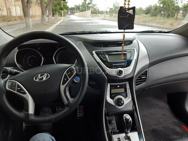 Hyundai Elantra 2011, 142,600 km - 1.8 l - Bakı