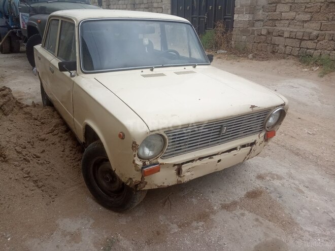 LADA (VAZ) 21011 1983, 166,000 km - 1.5 l - Bakı