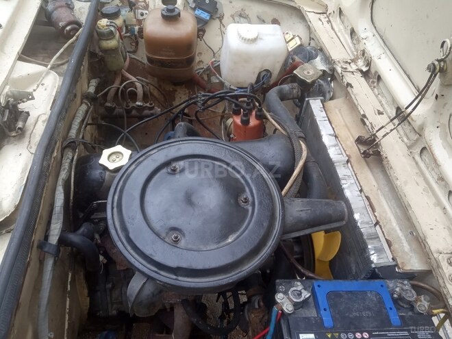 LADA (VAZ) 21011 1983, 166,000 km - 1.5 l - Bakı