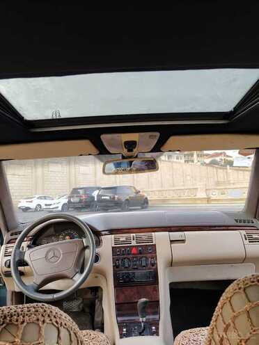 Mercedes E 230 1997, 380,000 km - 2.3 l - Bakı