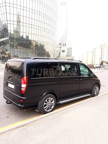 Mercedes V 220 2011, 295,000 km - 2.2 l - Bakı