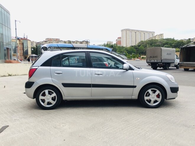 Kia Rio 2005, 165,000 km - 1.5 l - Bakı