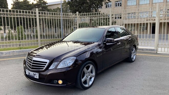 Mercedes E 220 2010, 170,000 km - 2.2 л - Bakı