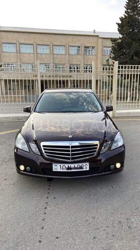 Mercedes E 220 2010, 170,000 km - 2.2 л - Bakı