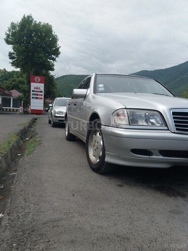 Mercedes C 230 1999, 264,100 km - 2.3 л - Qax