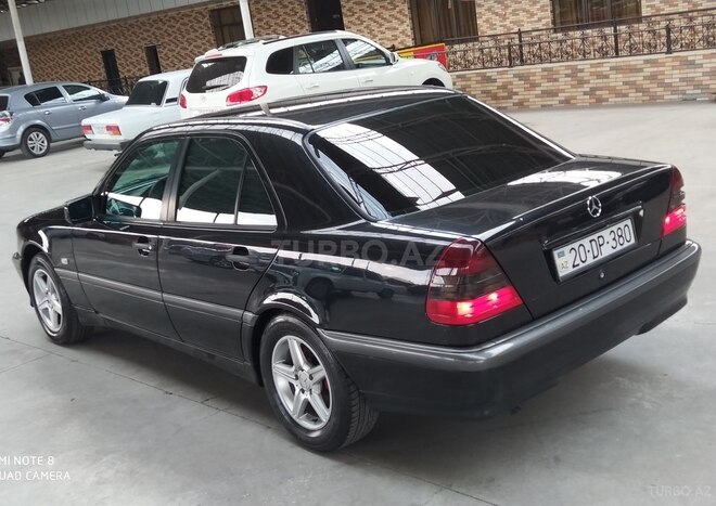 Mercedes C 180 1999, 218,258 km - 1.8 л - Gəncə
