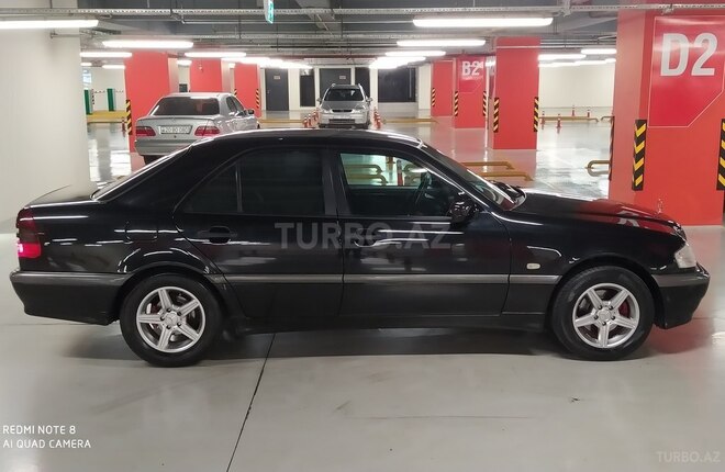 Mercedes C 180 1999, 218,258 km - 1.8 л - Gəncə