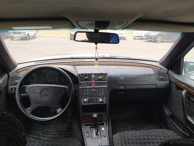 Mercedes C 220 1994, 335,318 km - 2.2 л - Bakı