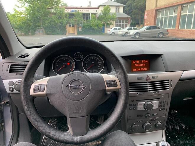 Opel Astra 2006, 290,000 km - 1.3 л - Bakı