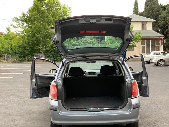 Opel Astra 2006, 290,000 km - 1.3 л - Bakı