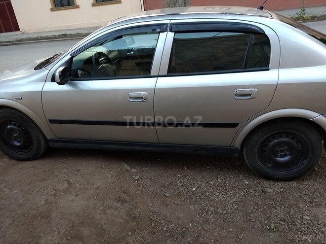 Opel Astra 2000, 218,123 km - 1.6 л - Gəncə