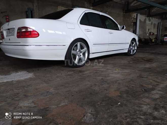 Mercedes E 320 2000, 196,000 km - 3.2 л - Şirvan