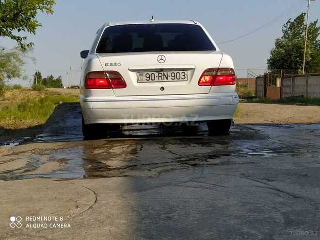 Mercedes E 320 2000, 196,000 km - 3.2 л - Şirvan