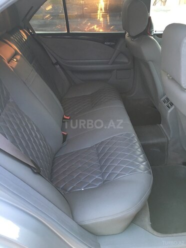 Mercedes E 240 1999, 265,000 km - 2.4 л - Kürdəmir