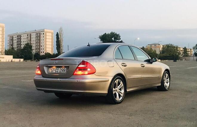 Mercedes E 240 2005, 187,000 km - 2.4 l - Gəncə