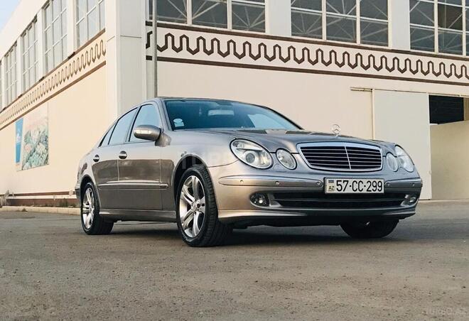Mercedes E 240 2005, 187,000 km - 2.4 l - Gəncə