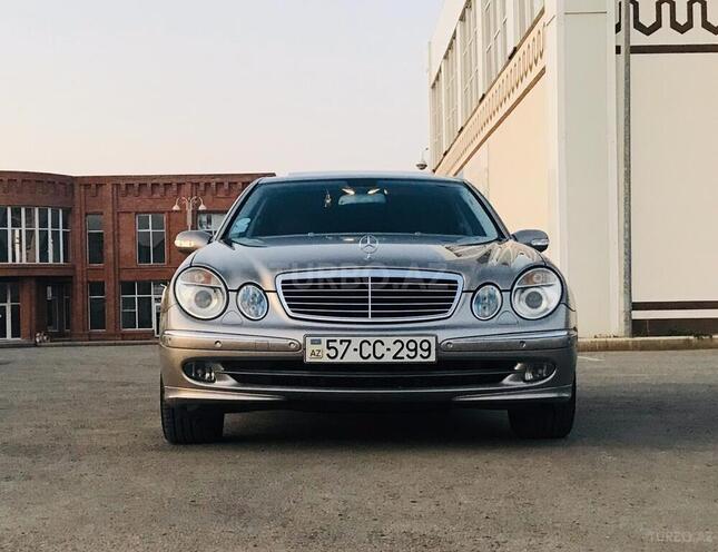 Mercedes E 240 2005, 187,000 km - 2.4 l - Gəncə