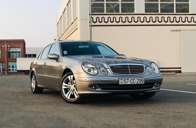 Mercedes E 240 2005, 187,000 km - 2.4 l - Gəncə
