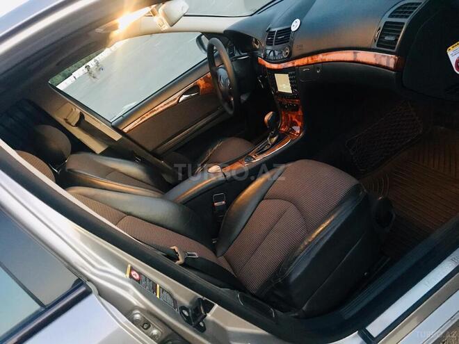 Mercedes E 240 2005, 187,000 km - 2.4 l - Gəncə
