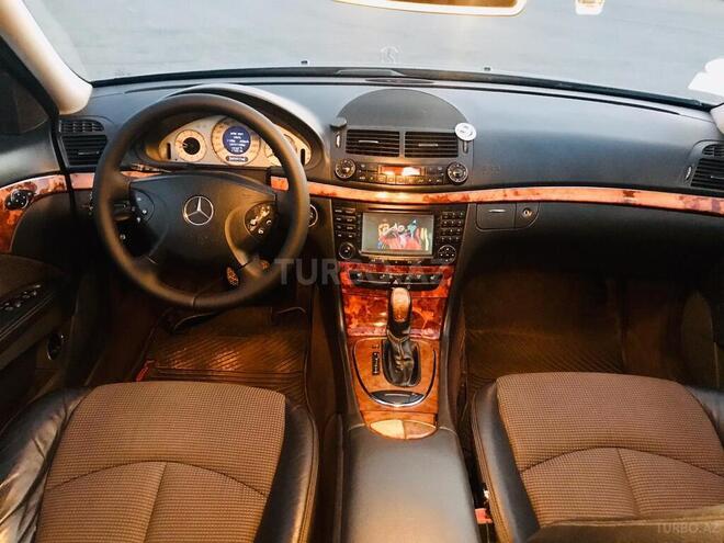 Mercedes E 240 2005, 187,000 km - 2.4 l - Gəncə