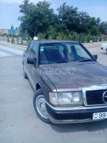 Mercedes 190 1989, 420,000 km - 2.0 l - Sabirabad