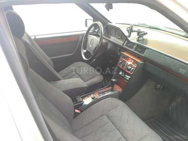 Mercedes E 200 1995, 495,000 km - 2.0 l - Bakı