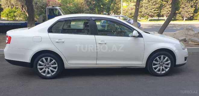 Volkswagen Jetta 2009, 260,000 km - 1.6 l - Bakı