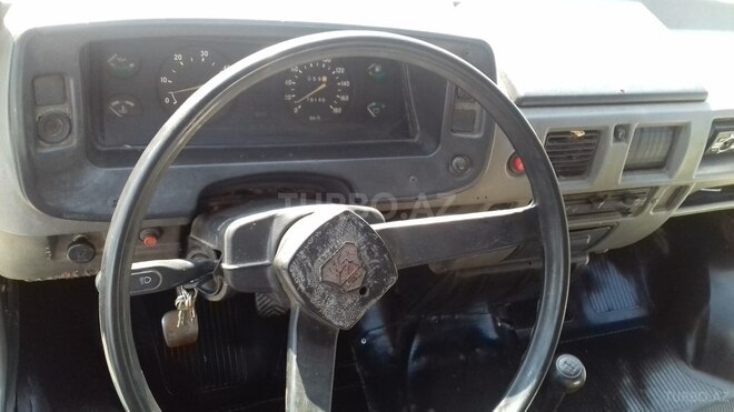 GAZ 3302-744 1999, 235,000 km - 2.5 l - Yevlax