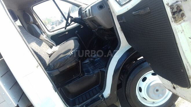 GAZ 3302-744 1999, 235,000 km - 2.5 l - Yevlax