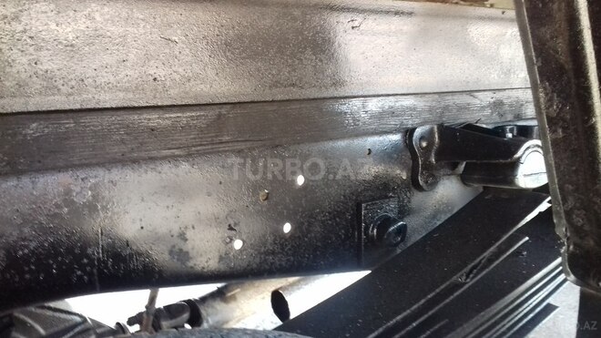 GAZ 3302-744 1999, 235,000 km - 2.5 l - Yevlax