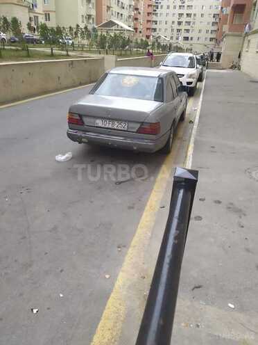 Mercedes E 250 1989, 436,788 km - 2.5 l - Bakı