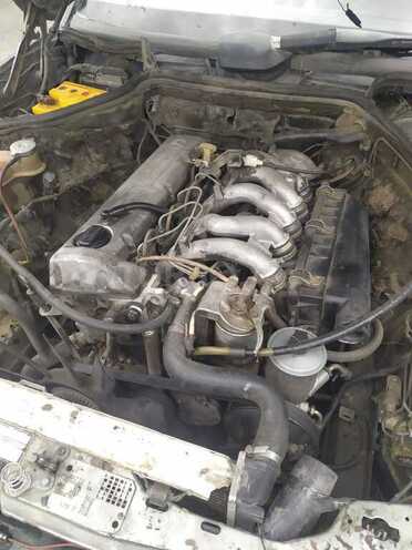 Mercedes E 250 1989, 436,788 km - 2.5 l - Bakı