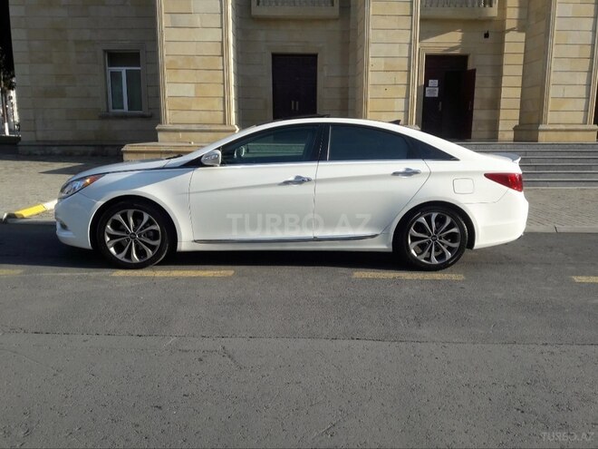 Hyundai Sonata 2013, 71,000 km - 2.0 l - Zaqatala
