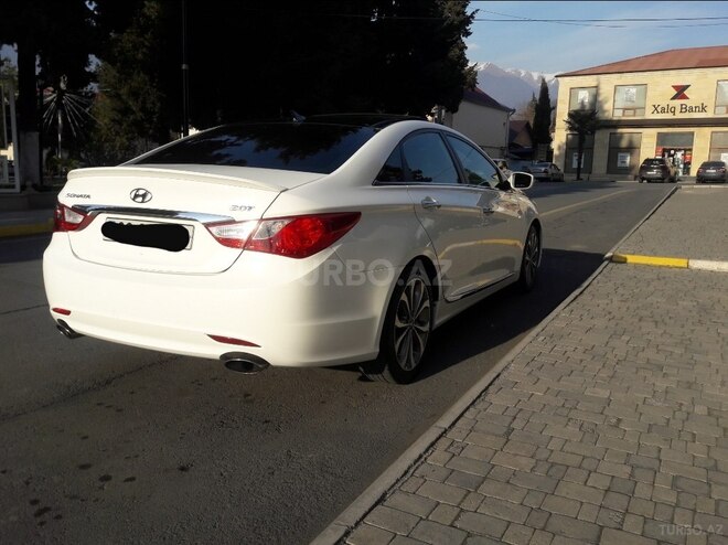 Hyundai Sonata 2013, 71,000 km - 2.0 l - Zaqatala